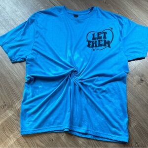 Gilden soft style extra large shirt